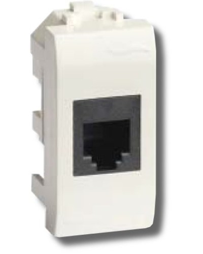 Розетка RJ-45 Brava 1 модуль белая (76457B): Розетка компьютерная экранированная с одним разъёмом в Альметьевске
